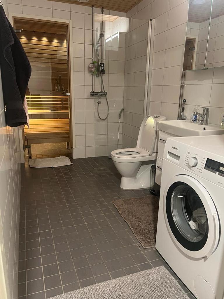 Modern City Apartment With Sauna Nearby The Airport Вантаа Экстерьер фото